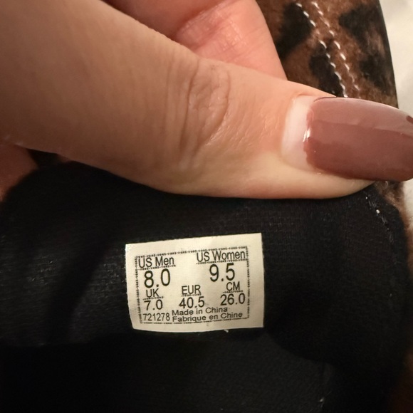 Vans Skate Loafer Leopard Print NWOT 9.5W/8M - Picture 6 of 8